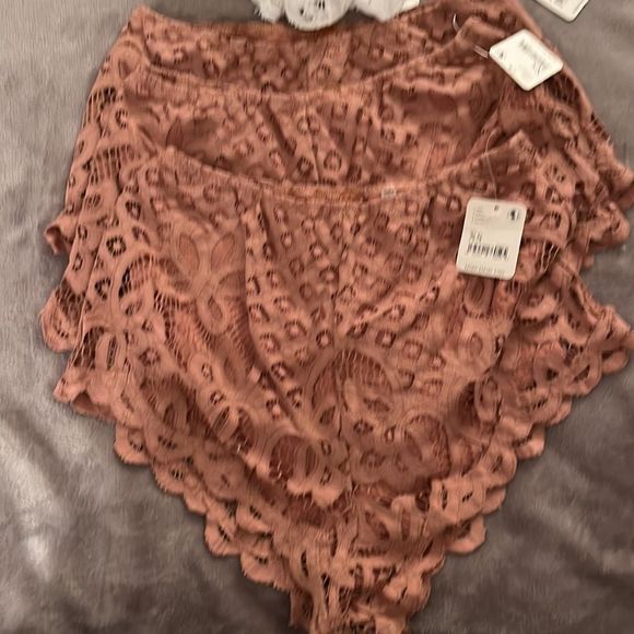 NWT Free People Adella Lace Crochet Boy Shorts MSRP $58 - Picture 7 of 10